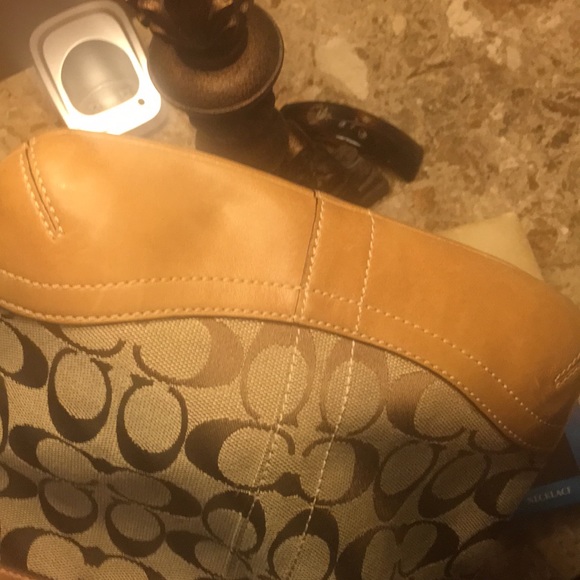 Coach purse - Picture 8 of 8